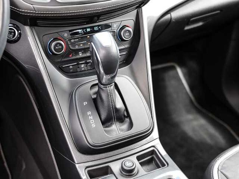 Ford Kuga Vignale 1.5 EcoBoost Allrad Panorama Navi Leder Memory Sitze Soundsystem Bi-Xeno