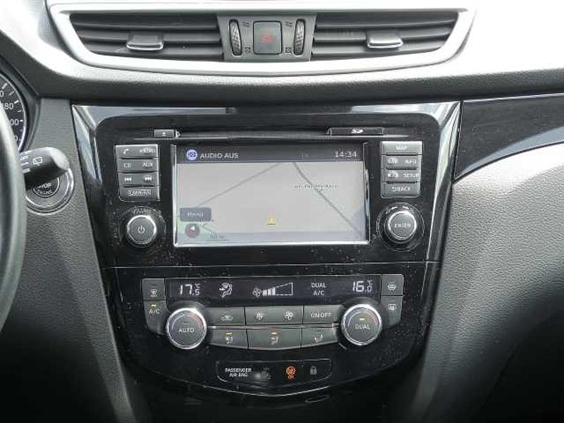 Nissan Qashqai N-Connecta 1.6 DIG-T StandHZG Panorama Navi Mehrzonenklima 2-Zonen-Klimaautom